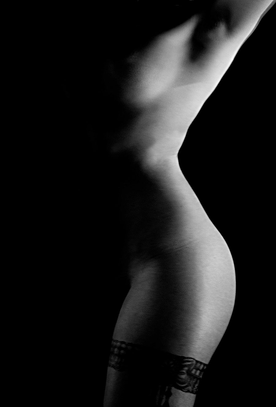 corps féminin en studio