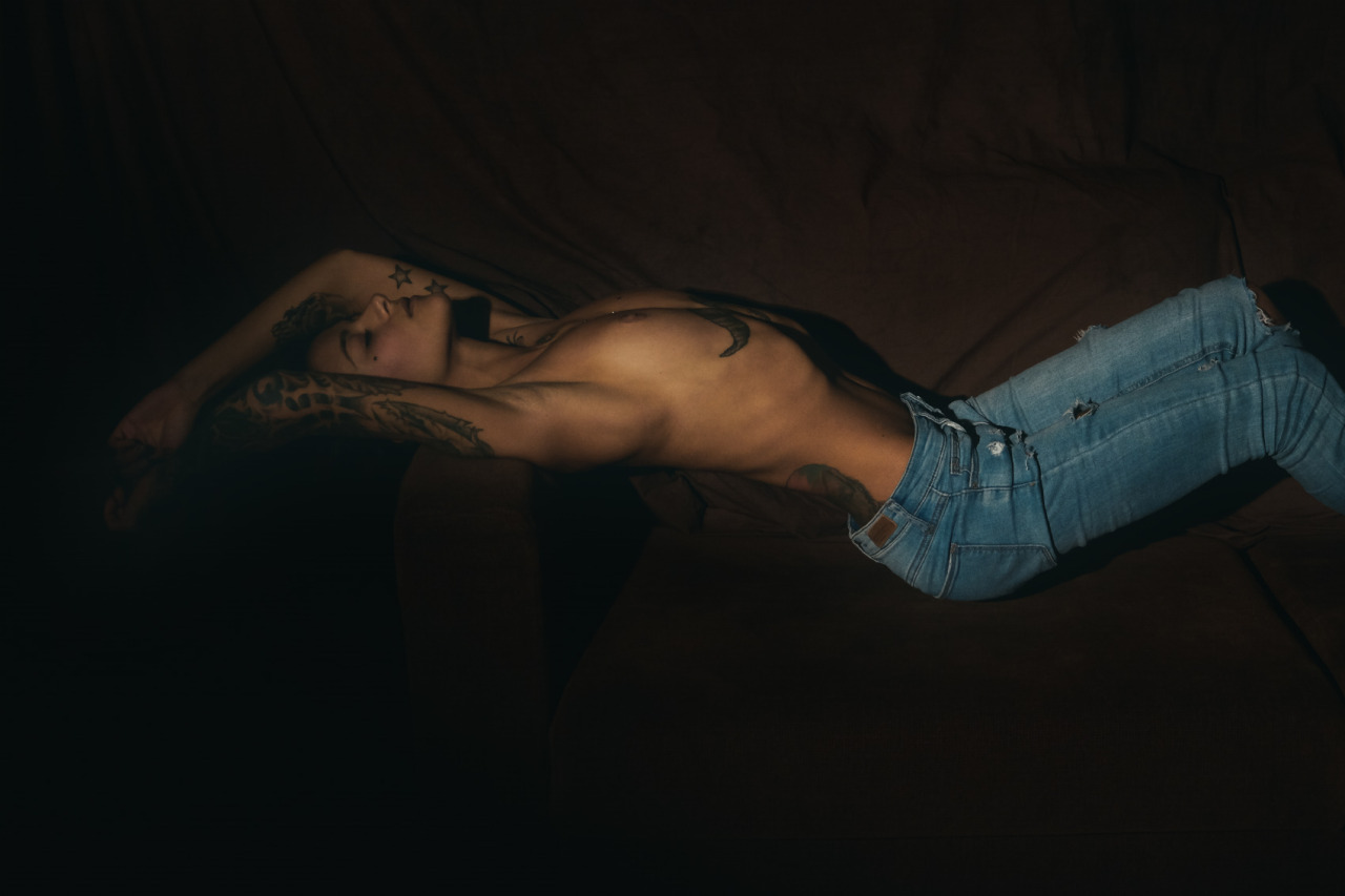 Klaudia Aziel par Adolfo Valente 4