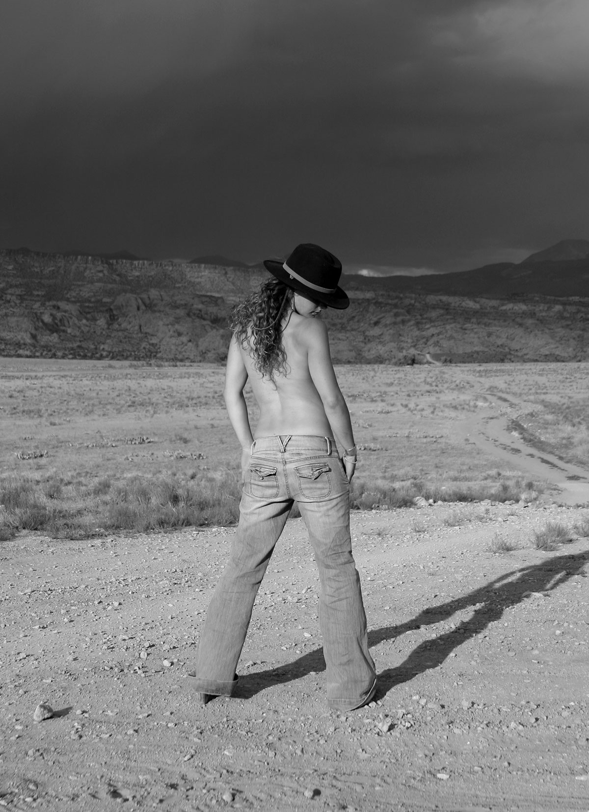 julia topless seins nus